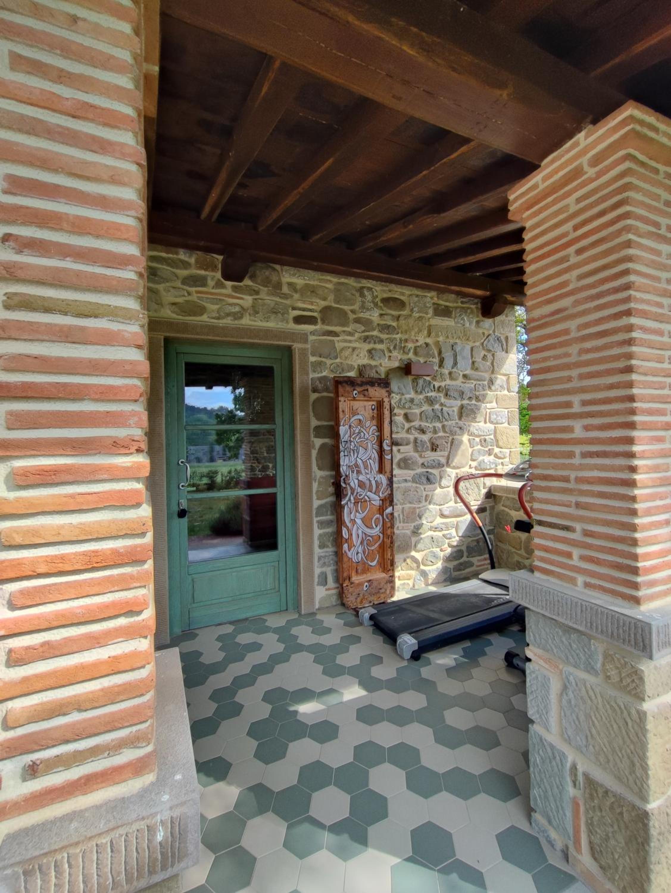 Photo 17