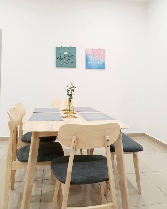 JOVIAL COZY&STYLISH 2STORYHOUSE 4ROOM@BMJURU photo 7