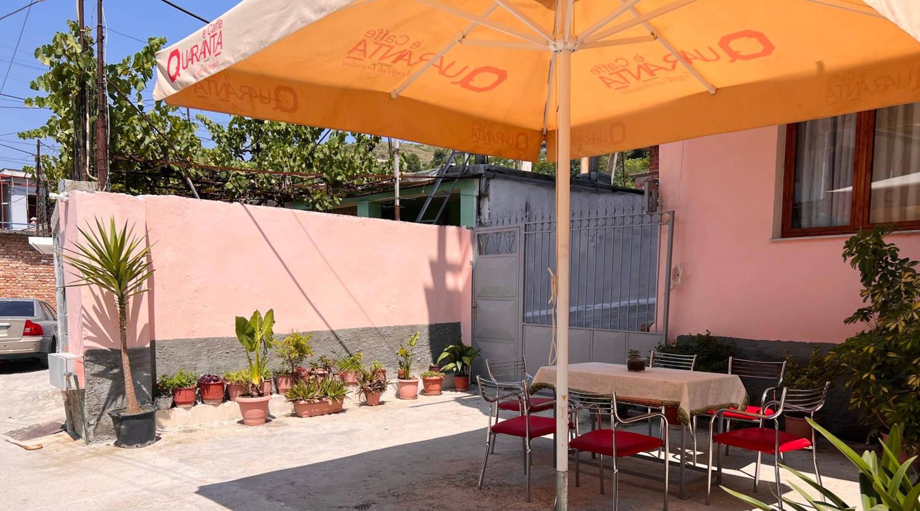 Villa EnSalv & Room & Apartment & Penthouse-Berat