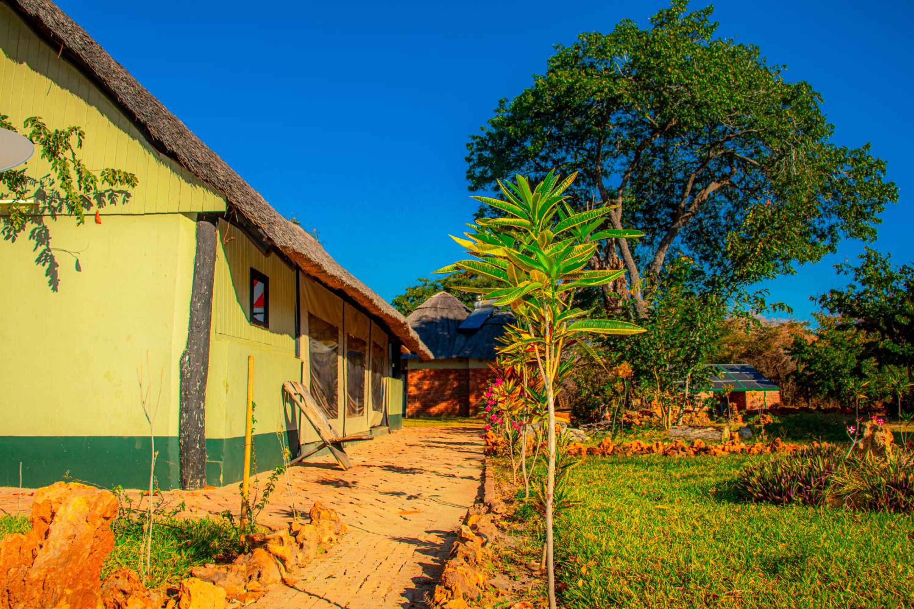 iroCK Lodge