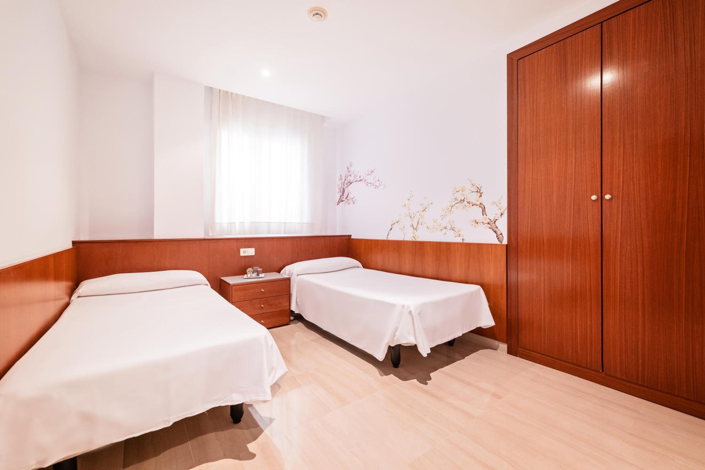Aparthotel Napols - Abapart photo 40 of 48