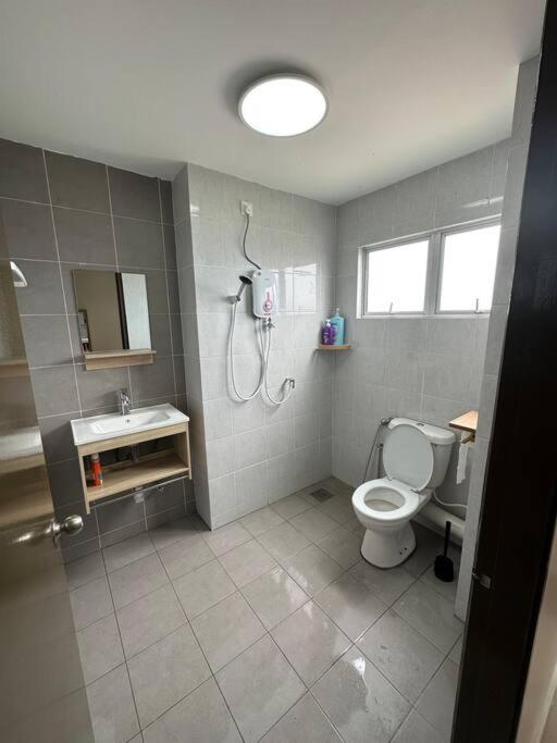 Ulike Homestay-3Room-4 king Size Bed-The Venus photo 7