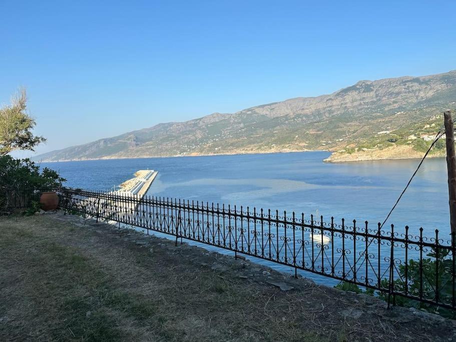 Kofinas villa Evdilos by BRP-PROPERTIES