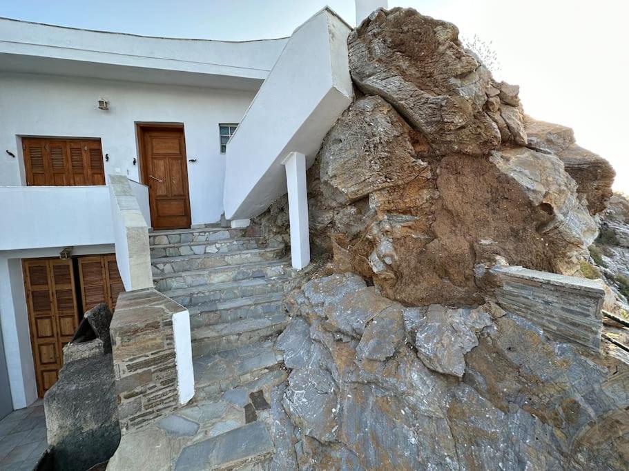 Kofinas villa Evdilos by BRP-PROPERTIES