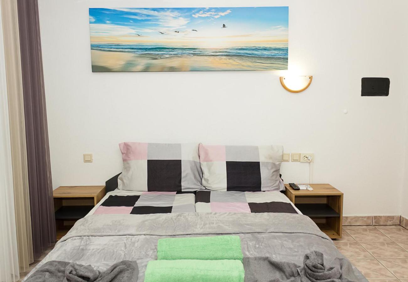 Two Identical Designer 2BD Flats with Sea View in Balchik by Flat Mаnager