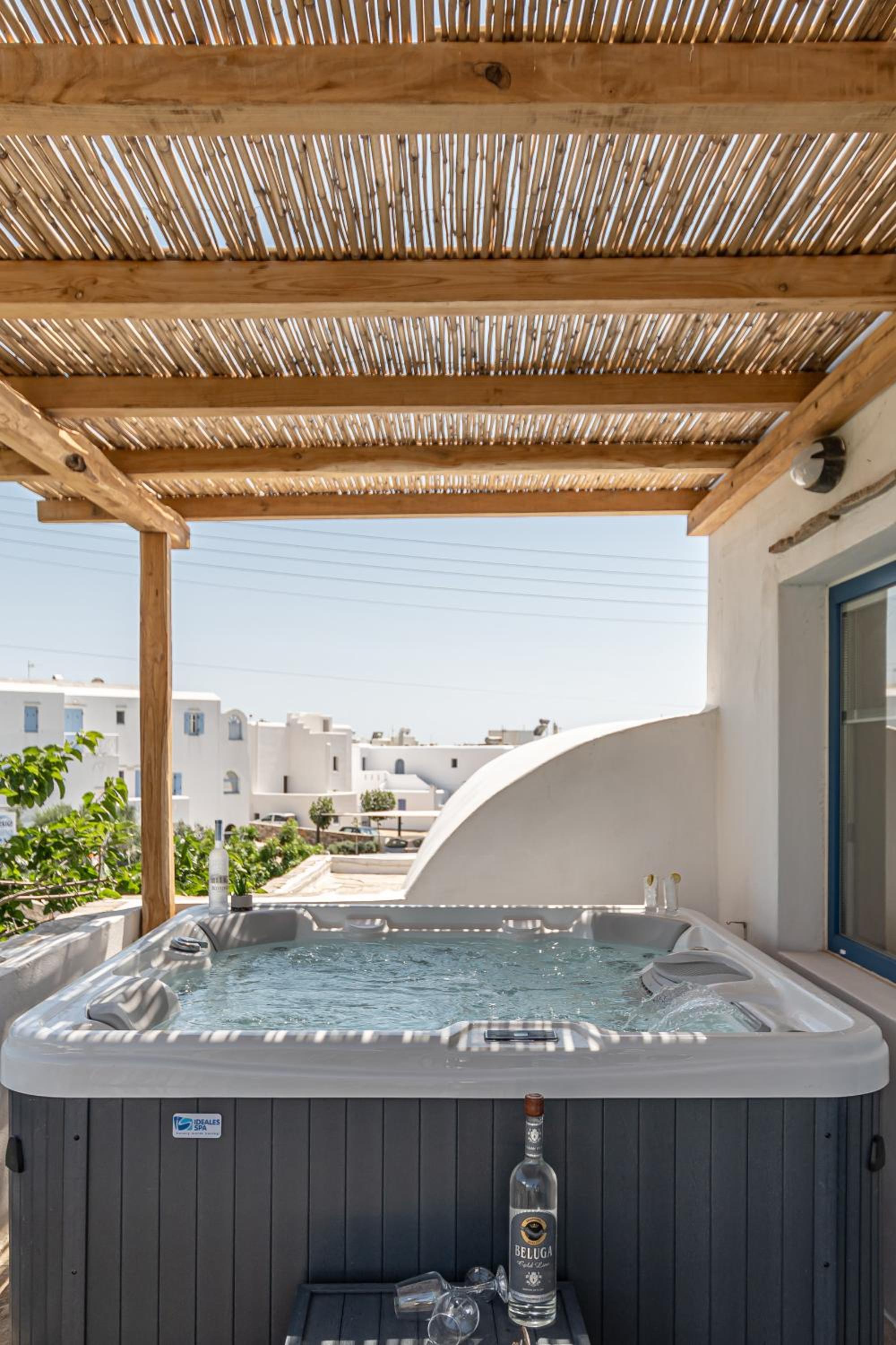 Naxian Queen Luxury Villas & Suites