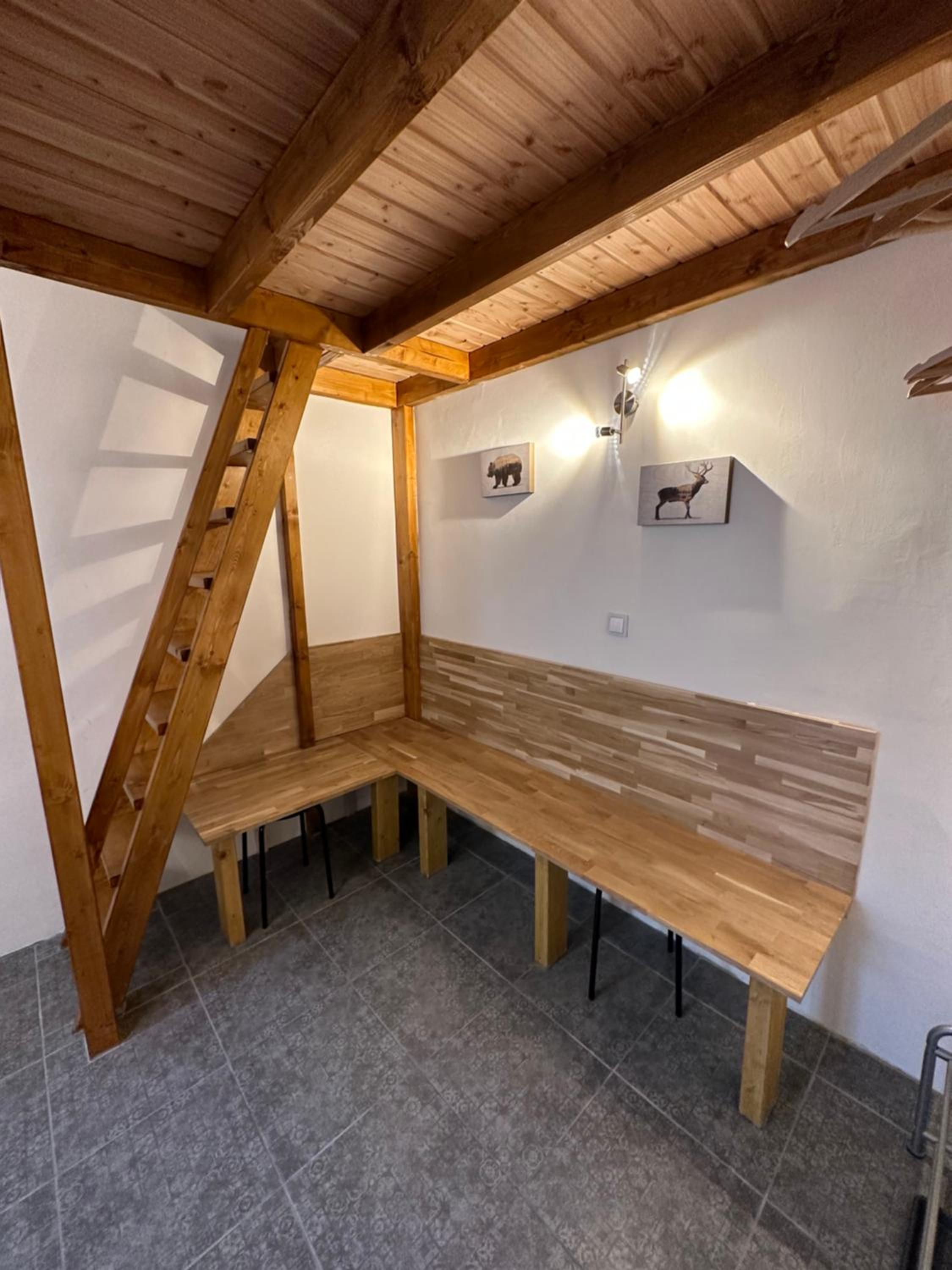 Cozy New Loft Apartment