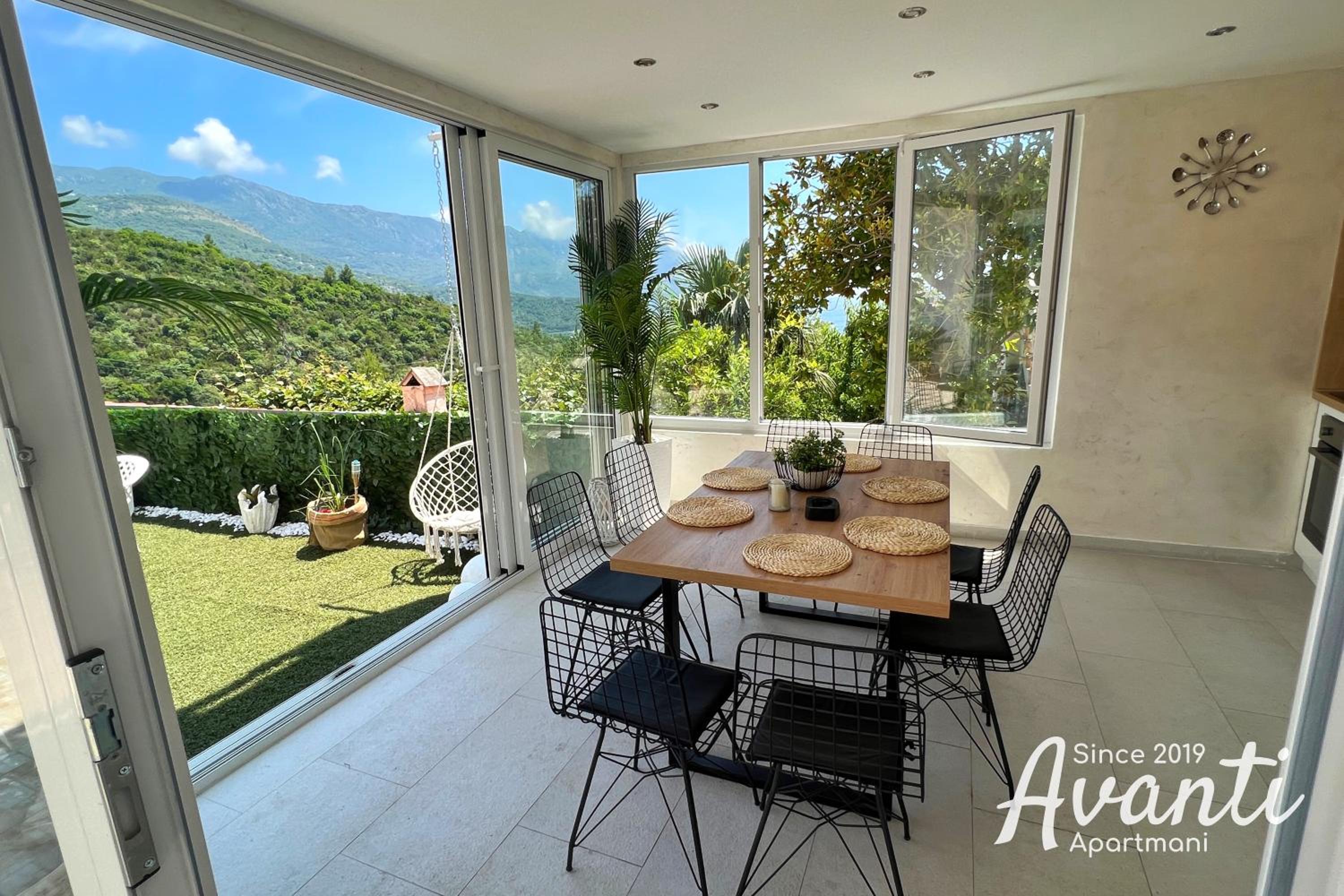 Apartmani Avanti Becici view 5