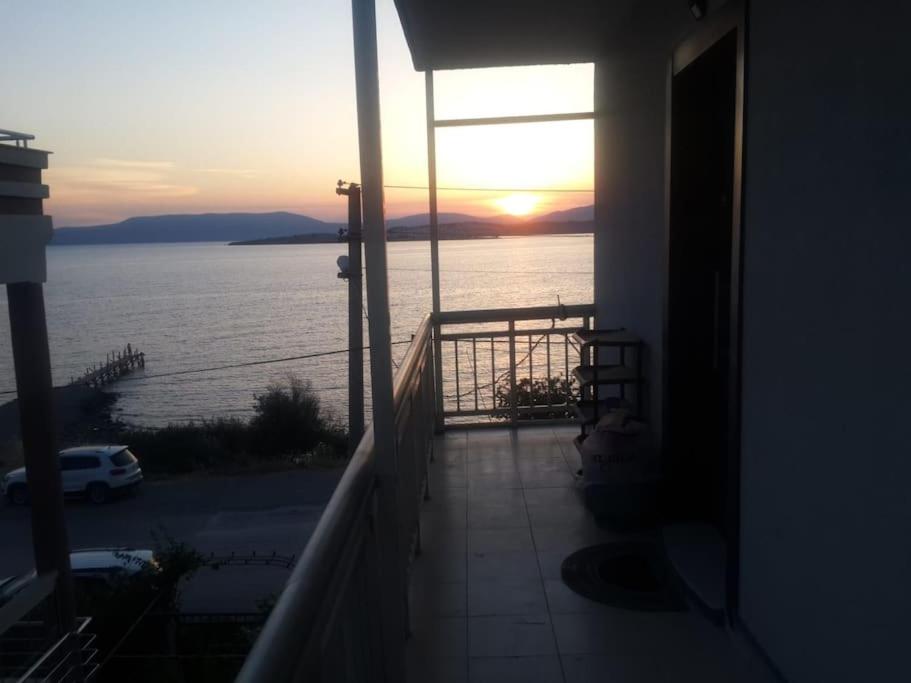 SUNSET-Denize sıfır konumda, eşyalı yazlık view 4