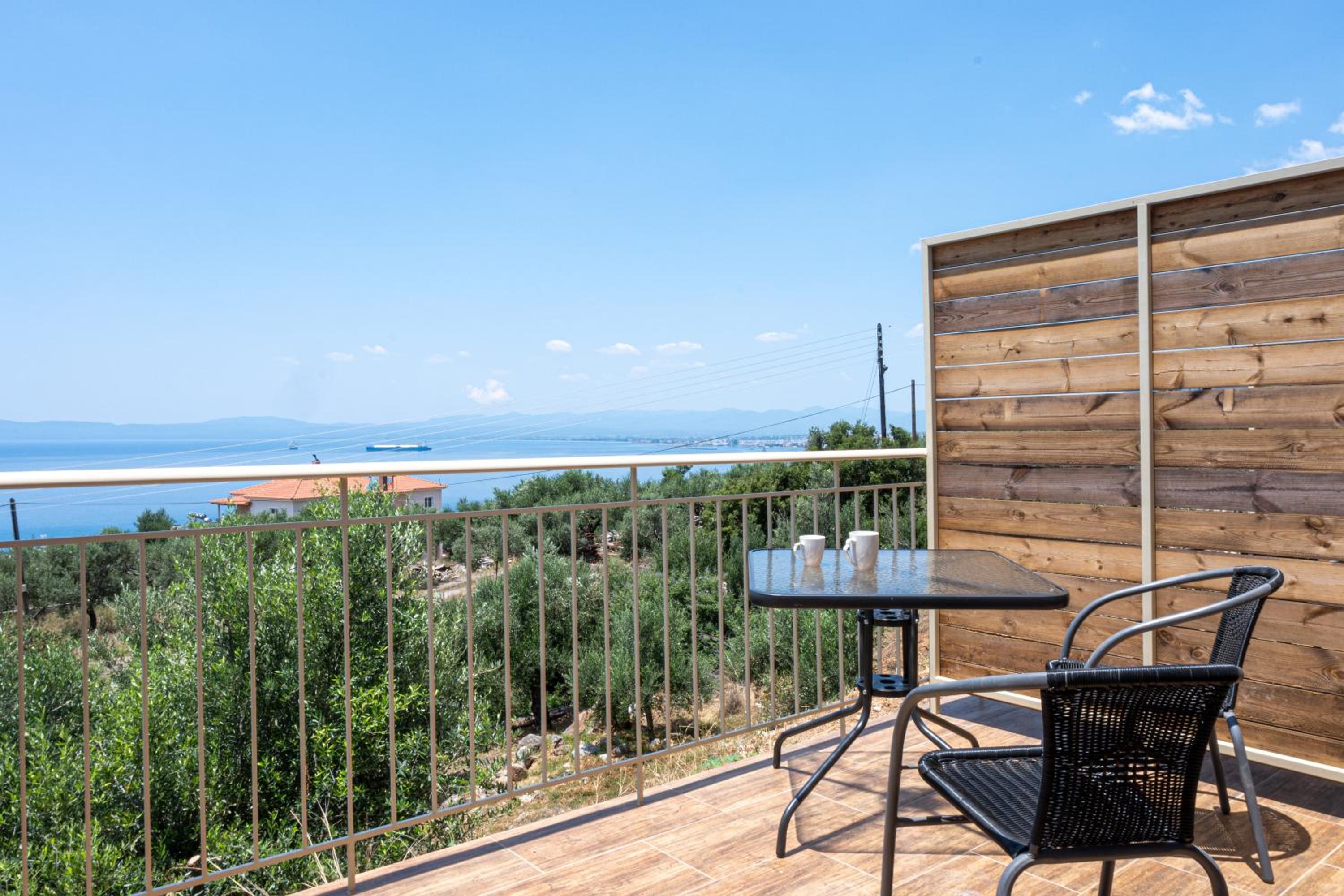 Lithino Rooms Kalamata view 3