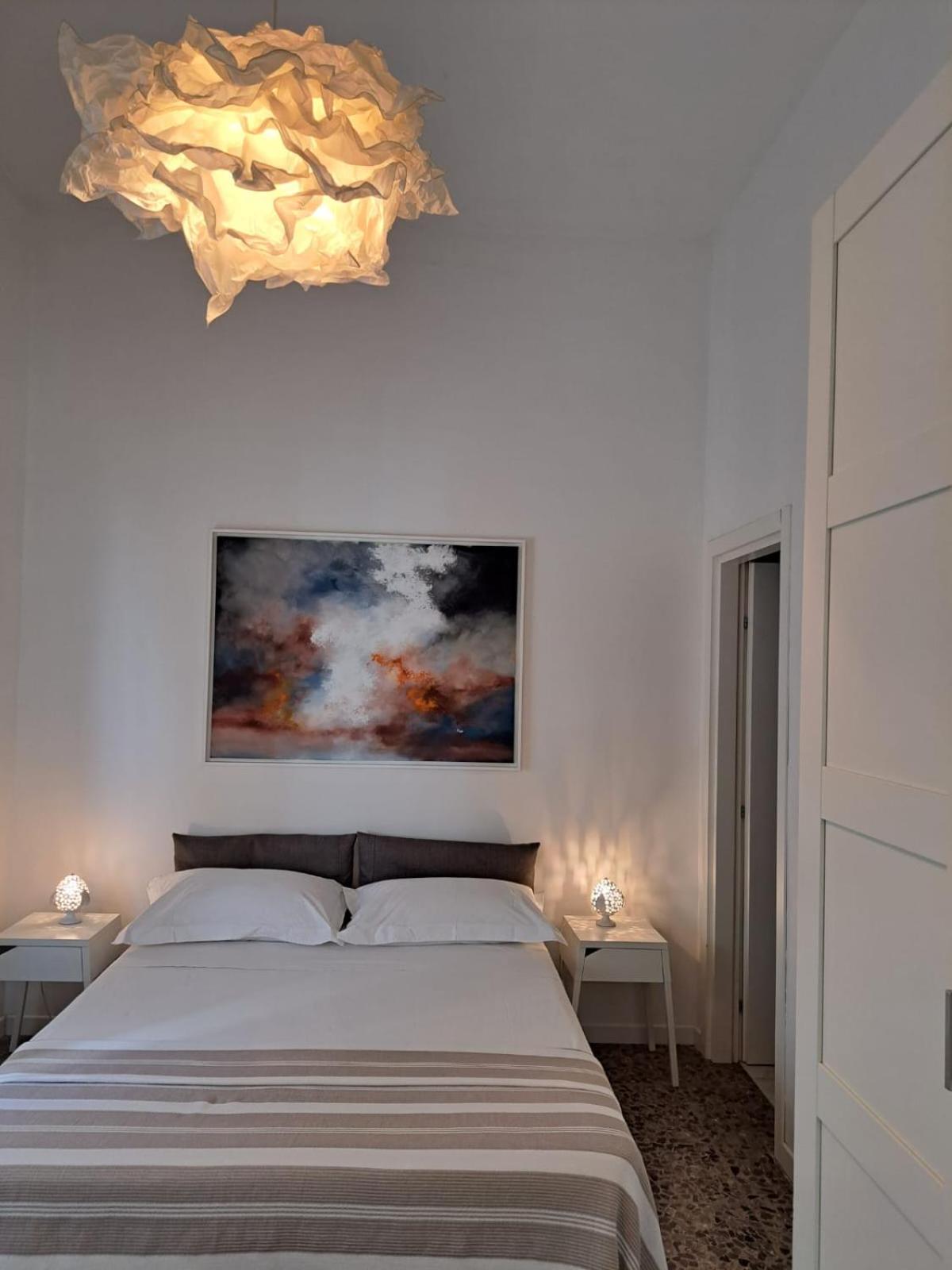 Civico 2 en Manduria — hotel room