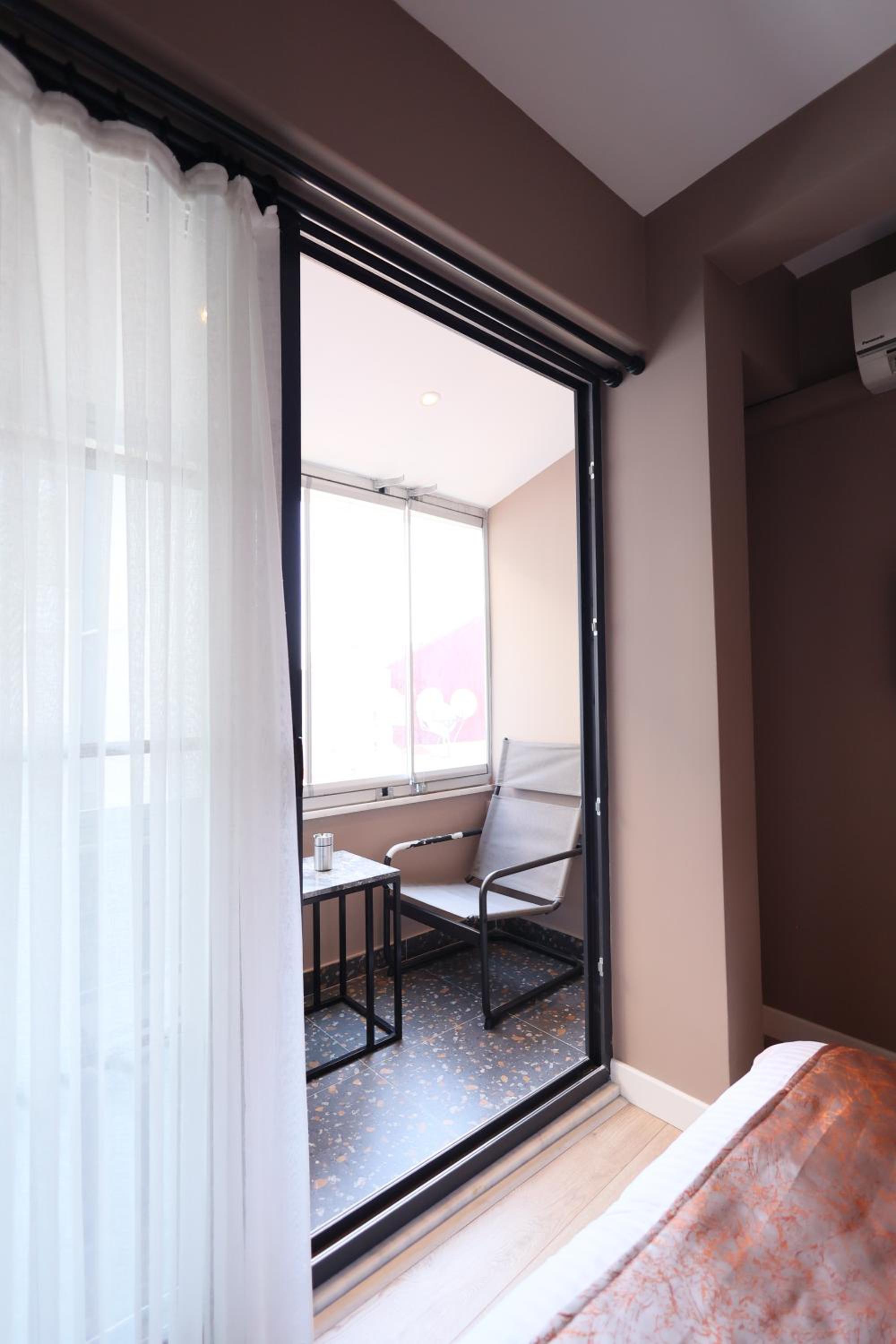 CLK Suites Hotel