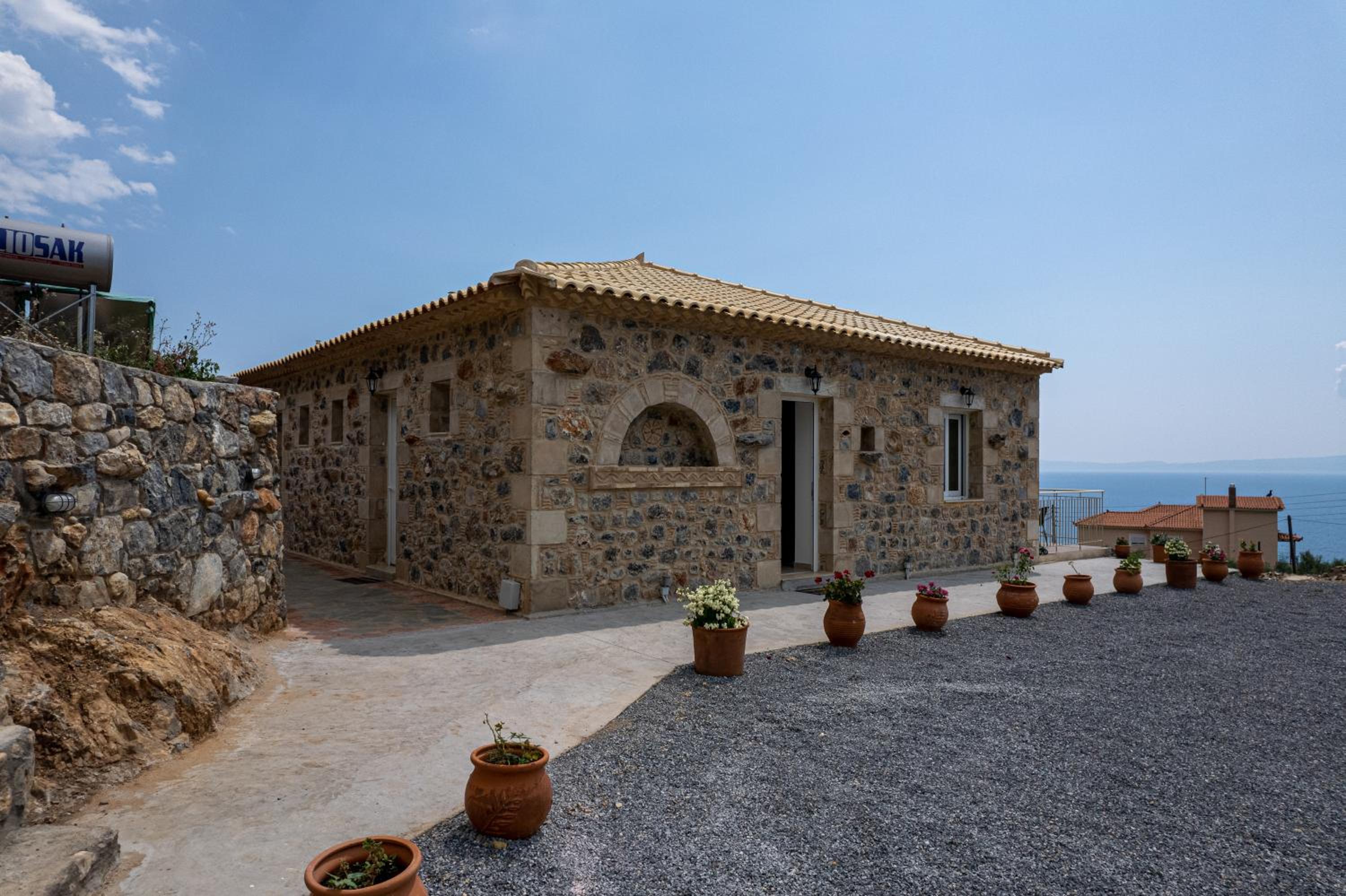 Lithino Rooms Kalamata view 2