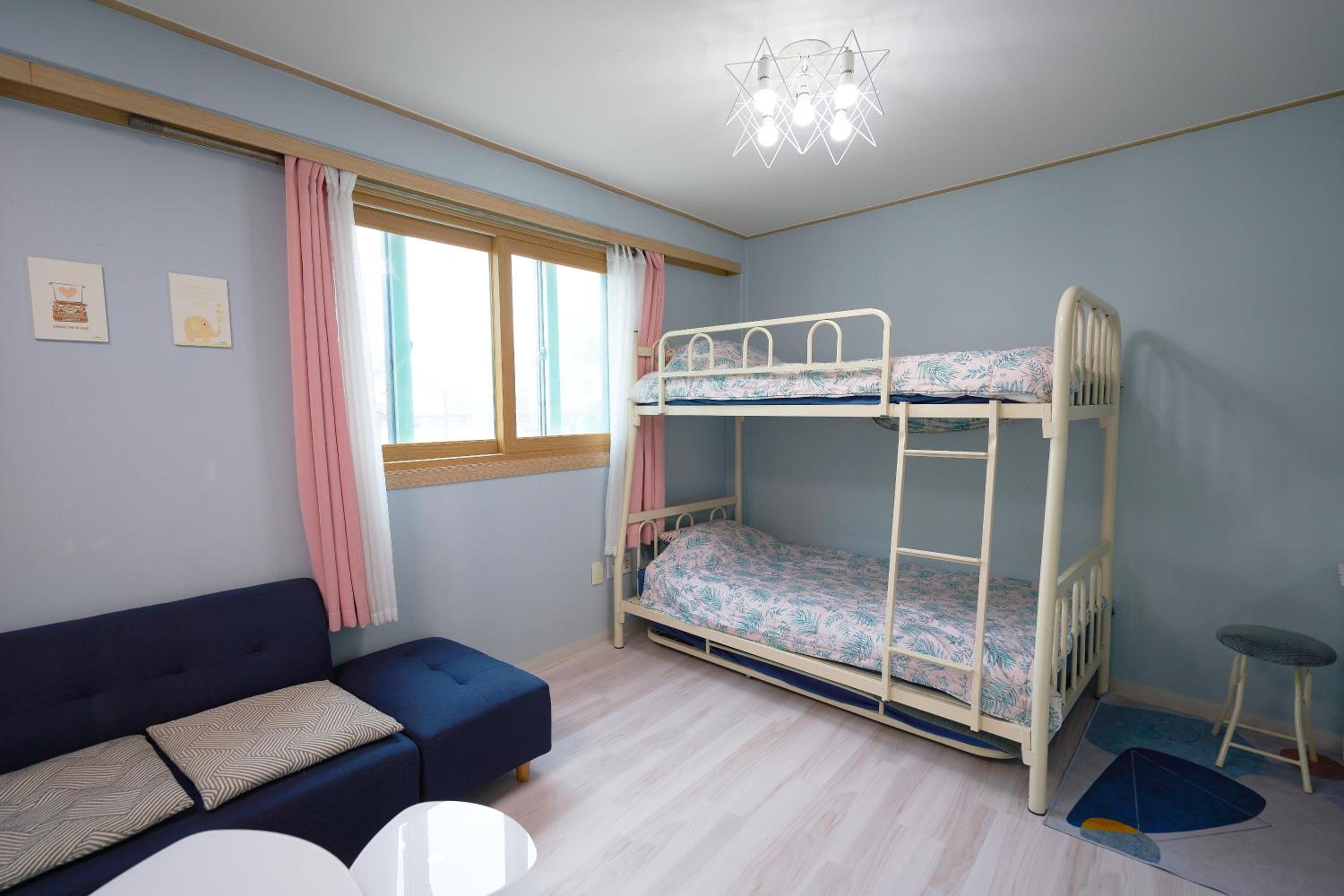 Sweet Stay