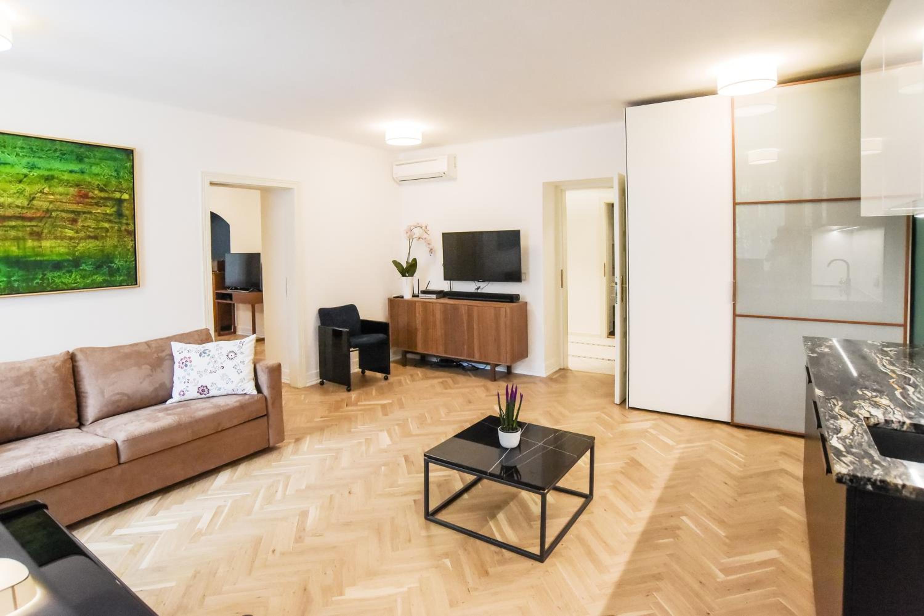 Garden View Apartment
