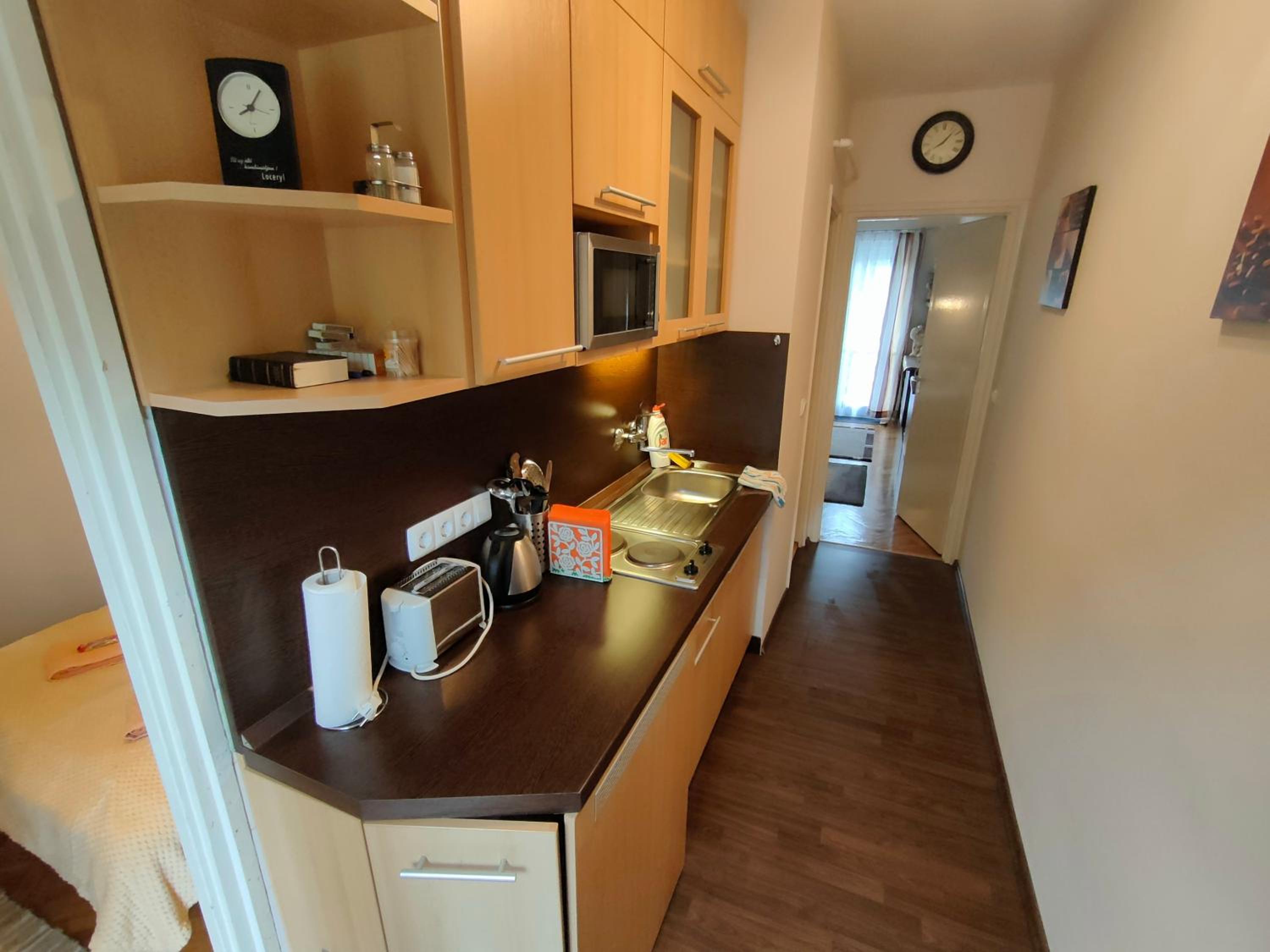 Rosy Apartman