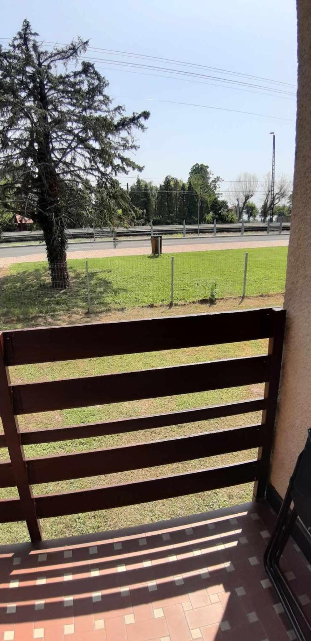 Rosy Apartman