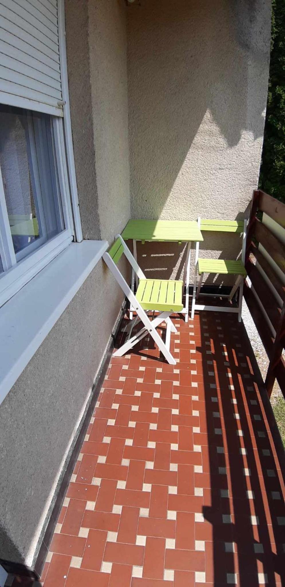 Rosy Apartman