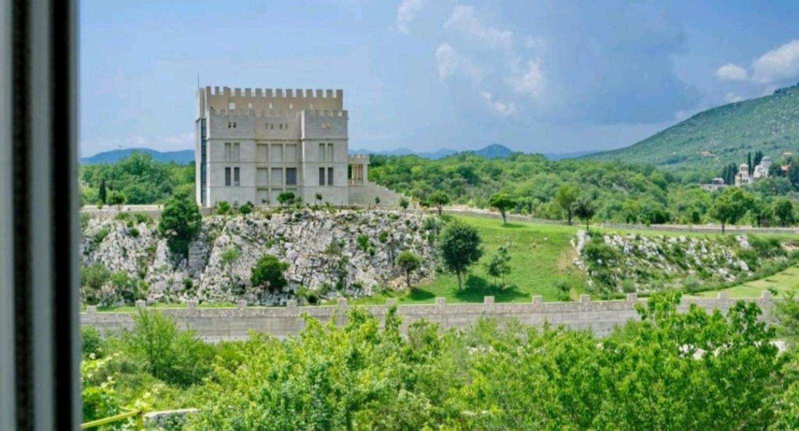 APARTMAN PRAVICA 2