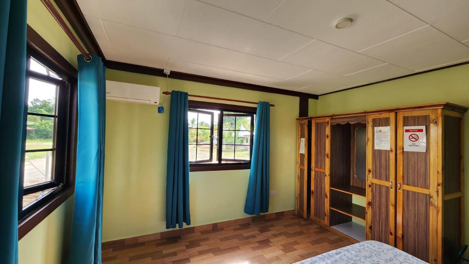 Lianita's Cottage (Selfcatering)