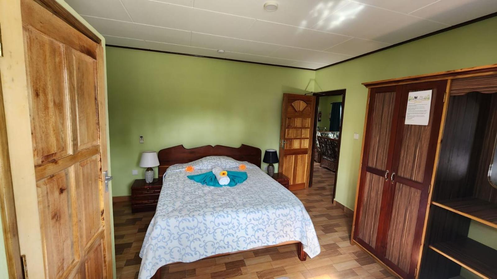 Lianita's Cottage (Selfcatering)
