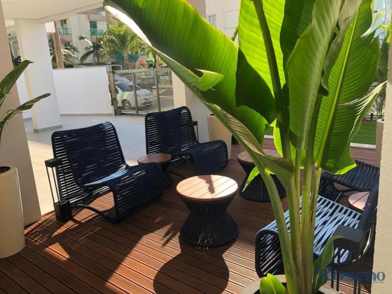 Apartamento amplo bem equipado