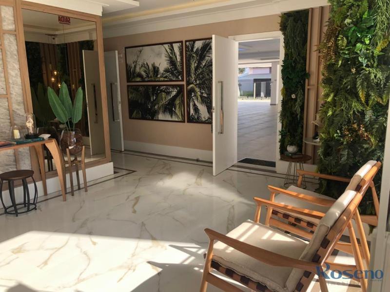 Apartamento amplo bem equipado