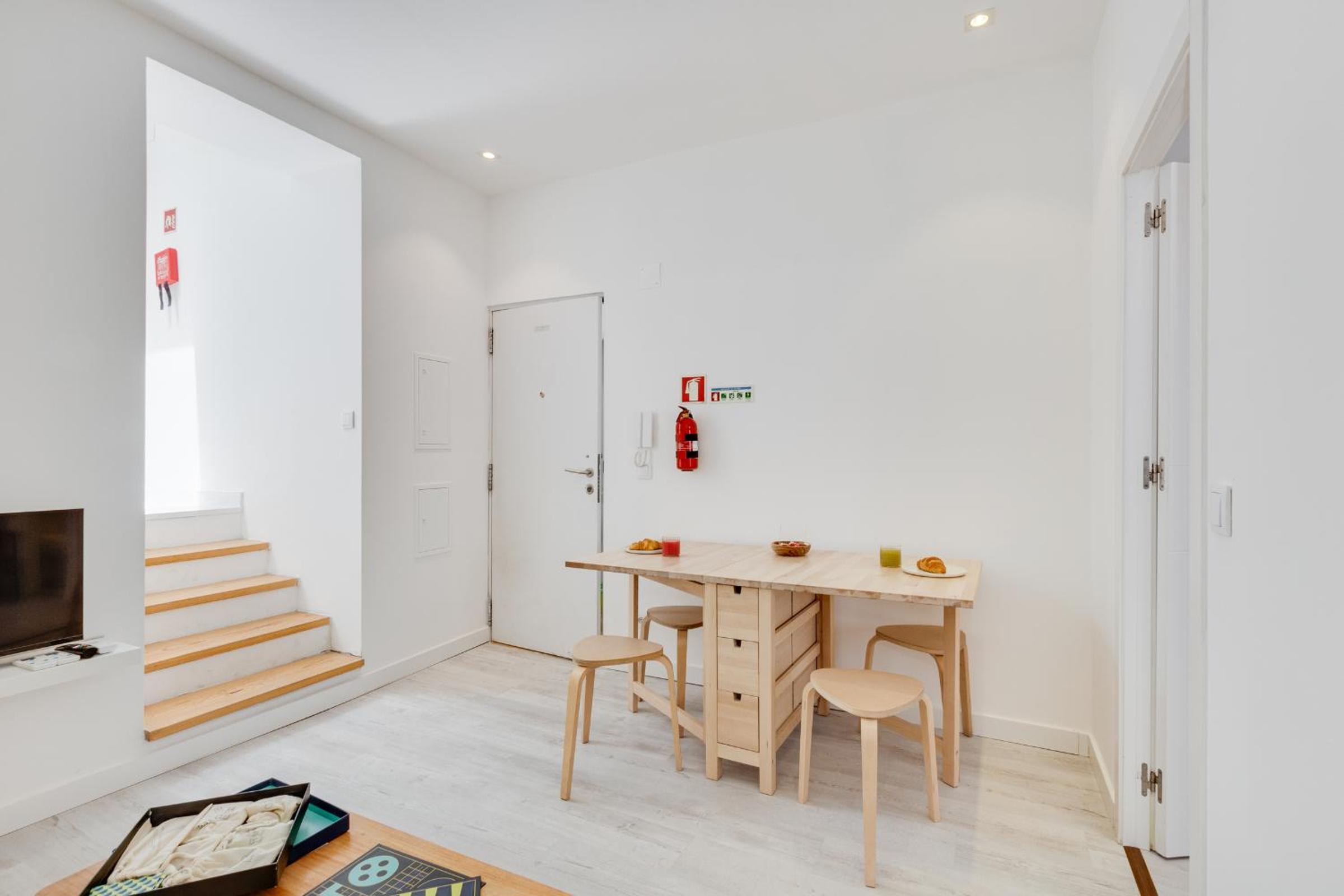 Alcantara Charm 3BR Apartments view 4