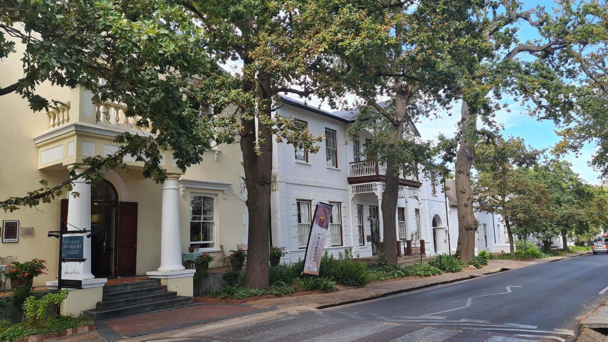 Stellenbosch Townhouse view 2