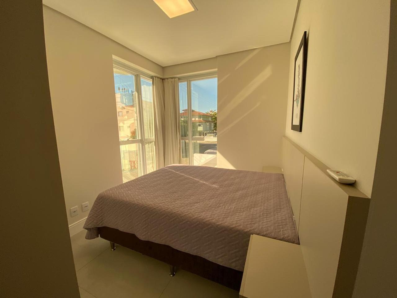 Apartamento amplo bem equipado