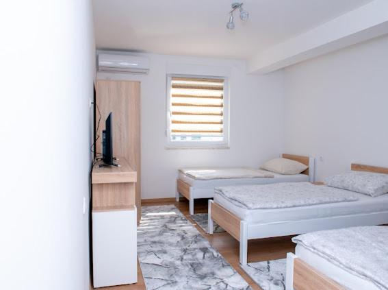 Apartmani Jezero