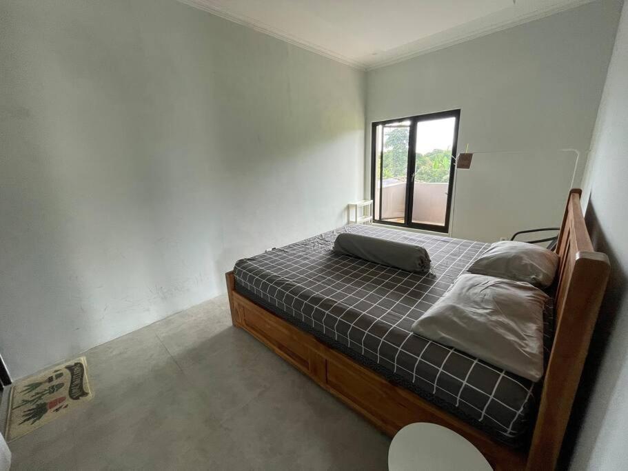 SYARIAH - Cozy 3BR House - 8min From City Centre by Sakura view 2