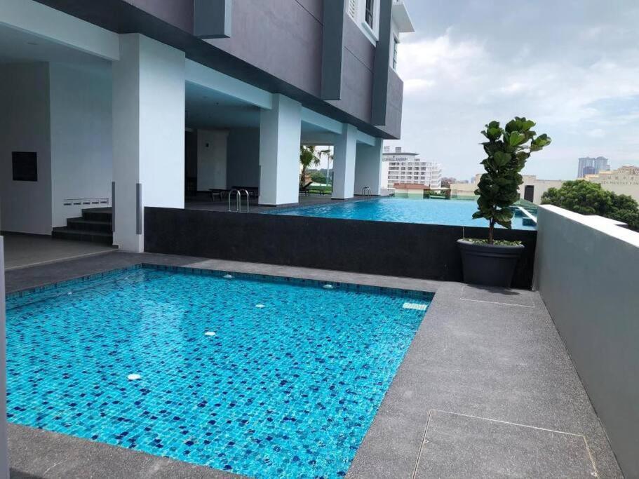 Melaka Town/Sea View/10 min to Jonker/4-6Pax(2015)