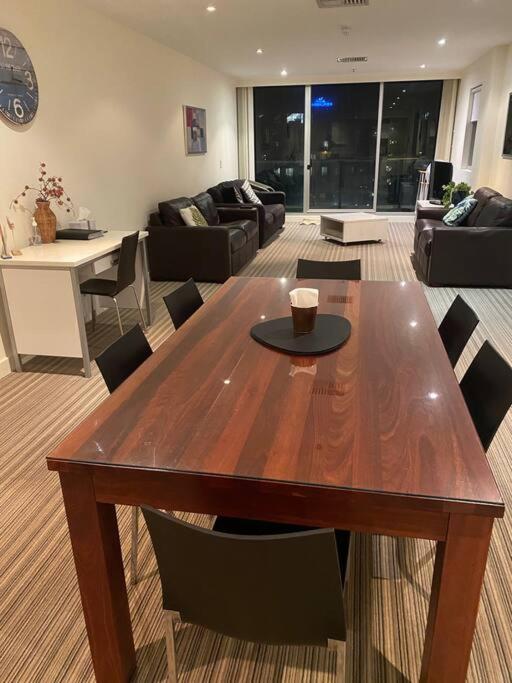 Liberty bay holiday Spacious two bedroom, two bathroom with sea views