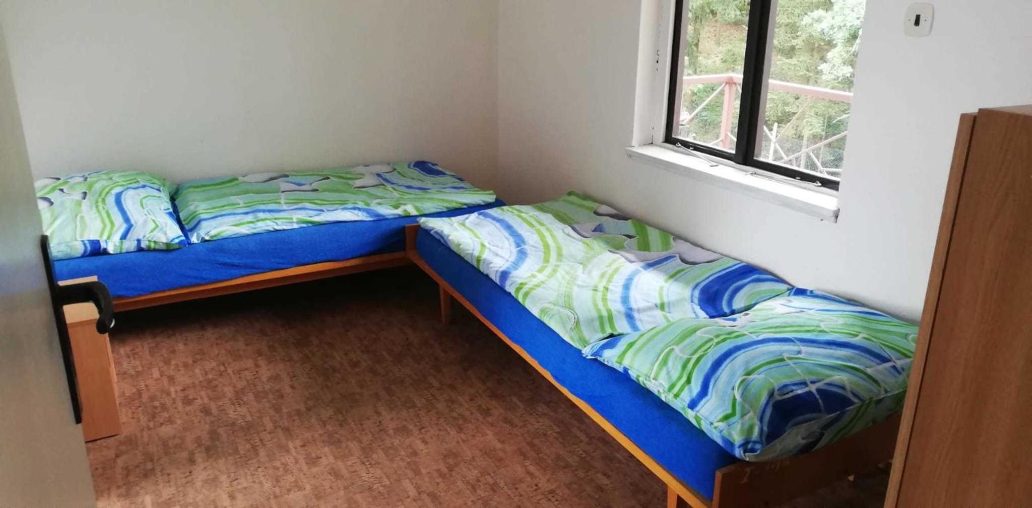 Kemp a Loděnice Podolsko - Chata