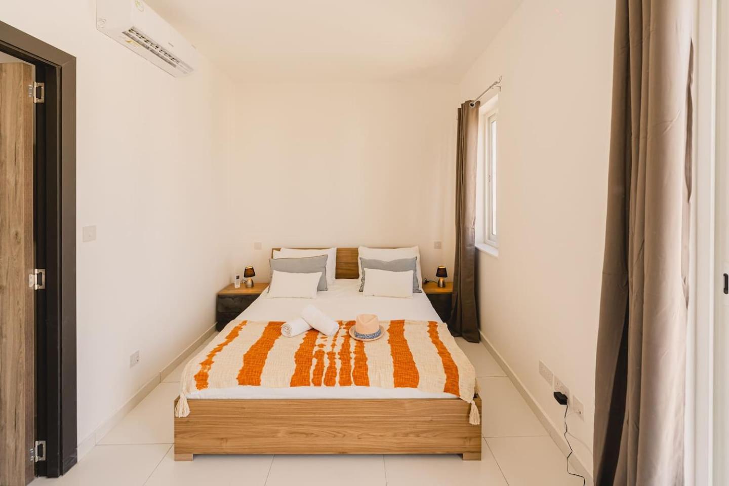 Unique 1BDR Suite! 50 Meters from Sea! view 2