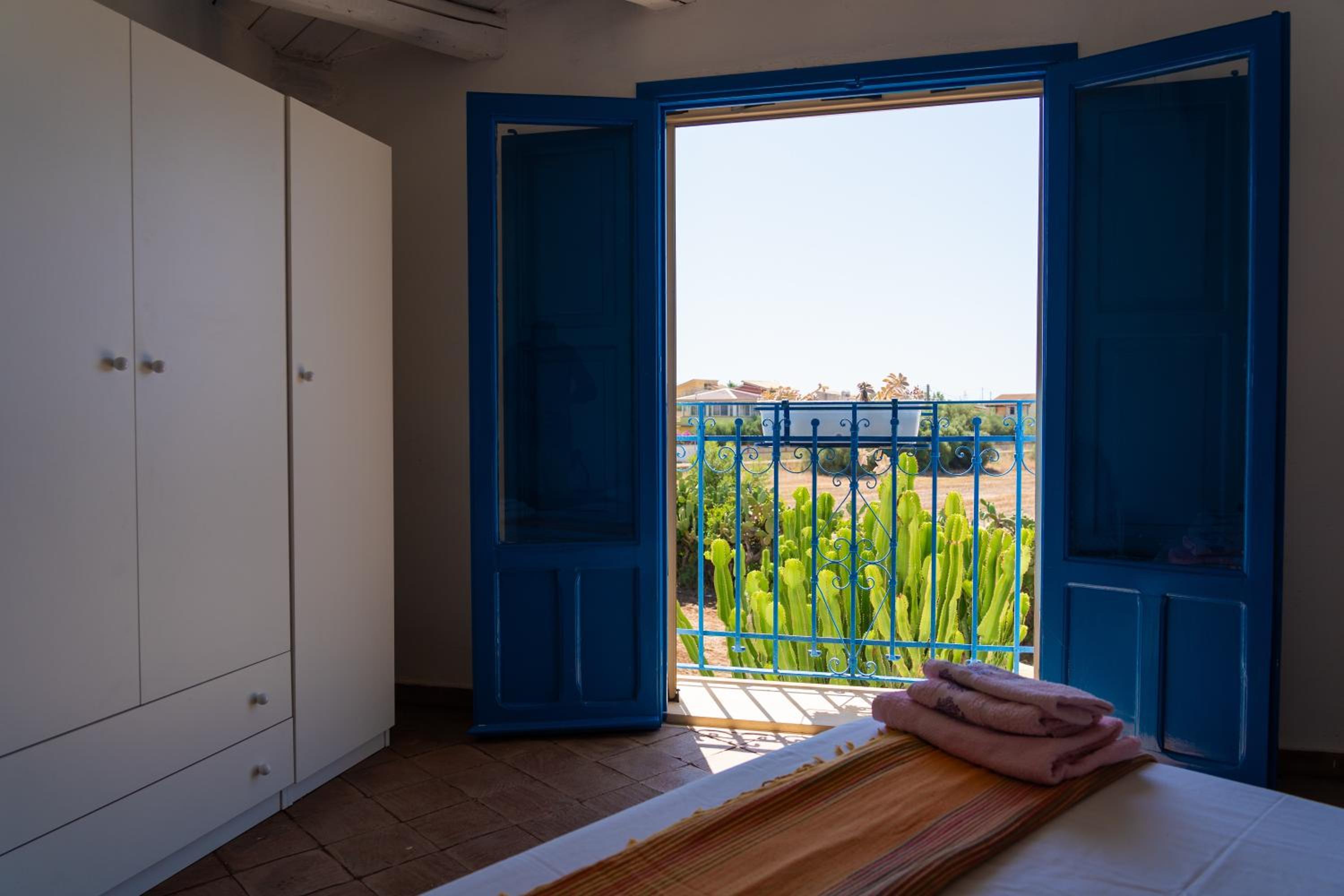Villa Le Charme Marin - Noto, Marzamemi, San Lorenzo view 2