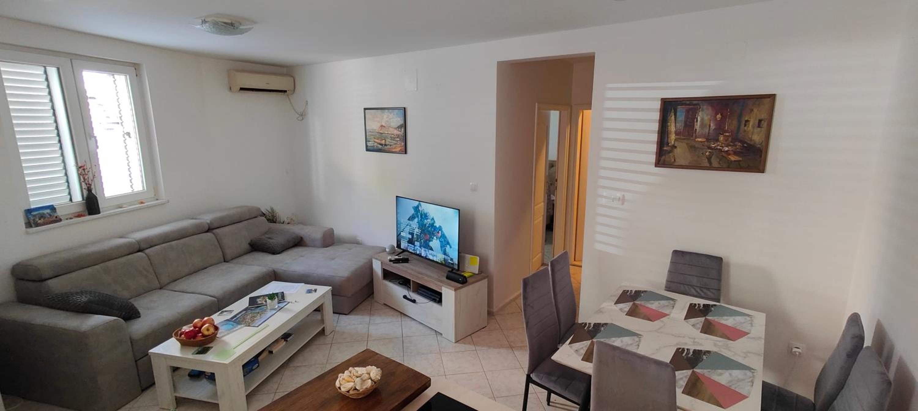 Tomopet Apartment