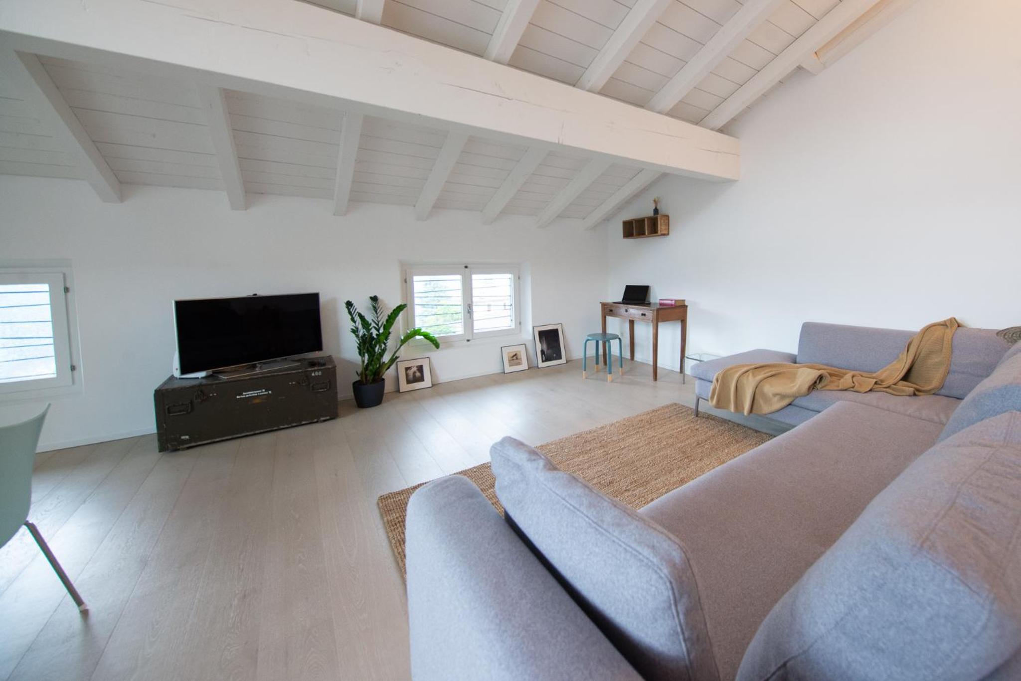 THE LOFT