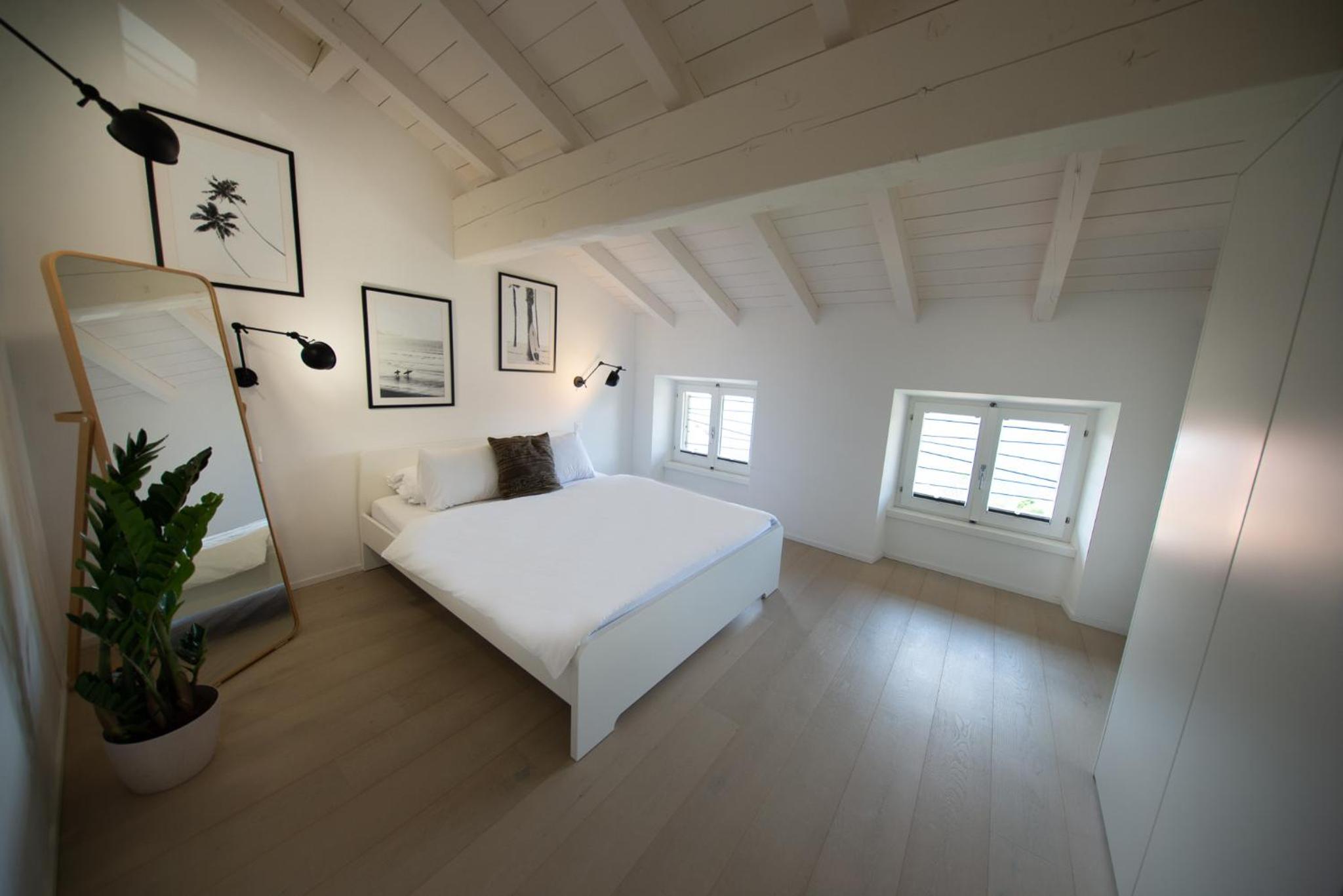 THE LOFT