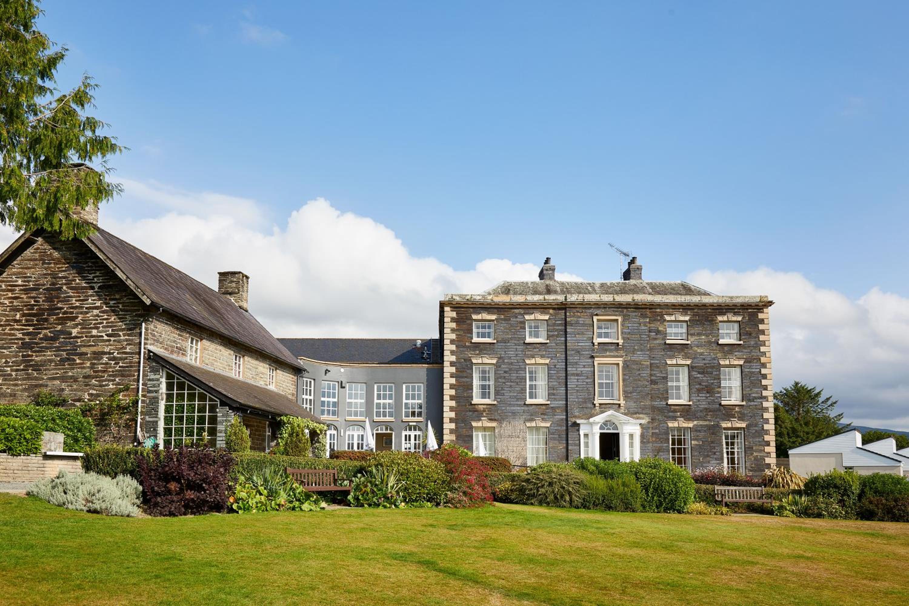 Macdonald Plas Talgarth Resort