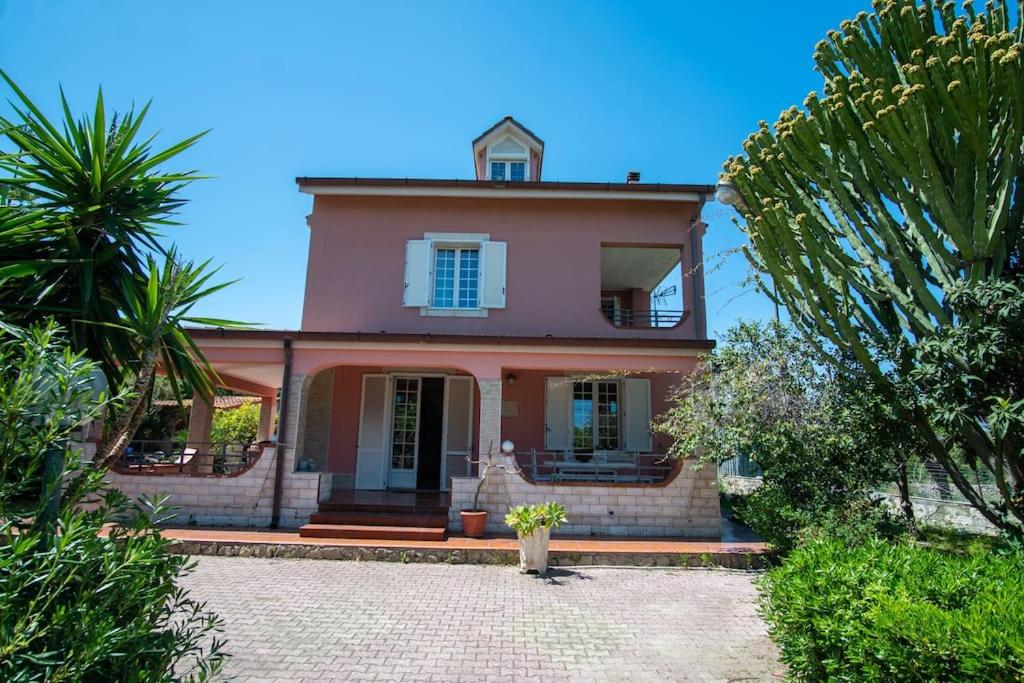 Villa California