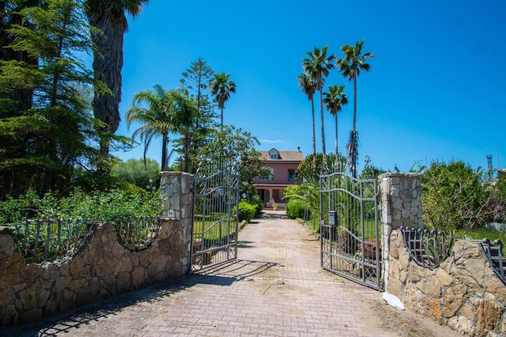 Villa California
