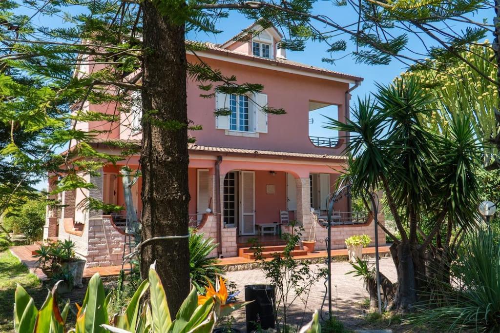 Villa California