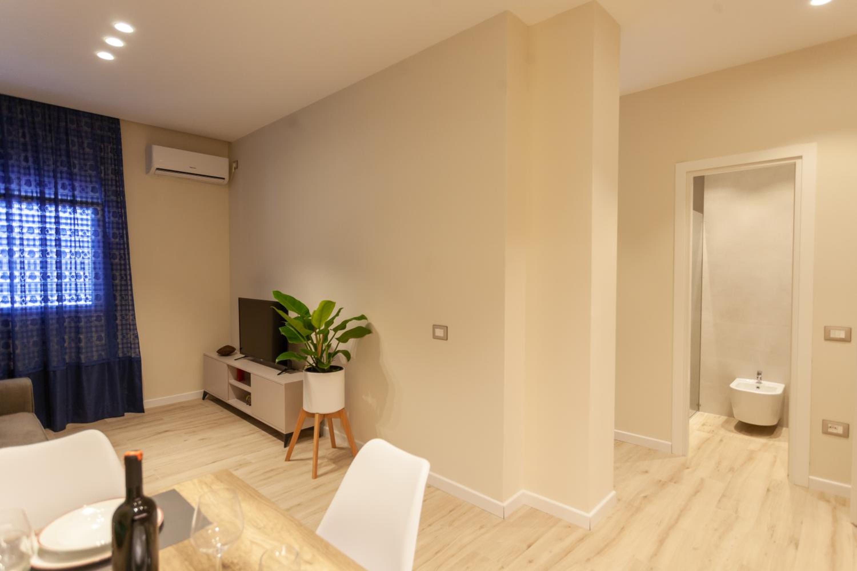 The Station Apartments - Durrës