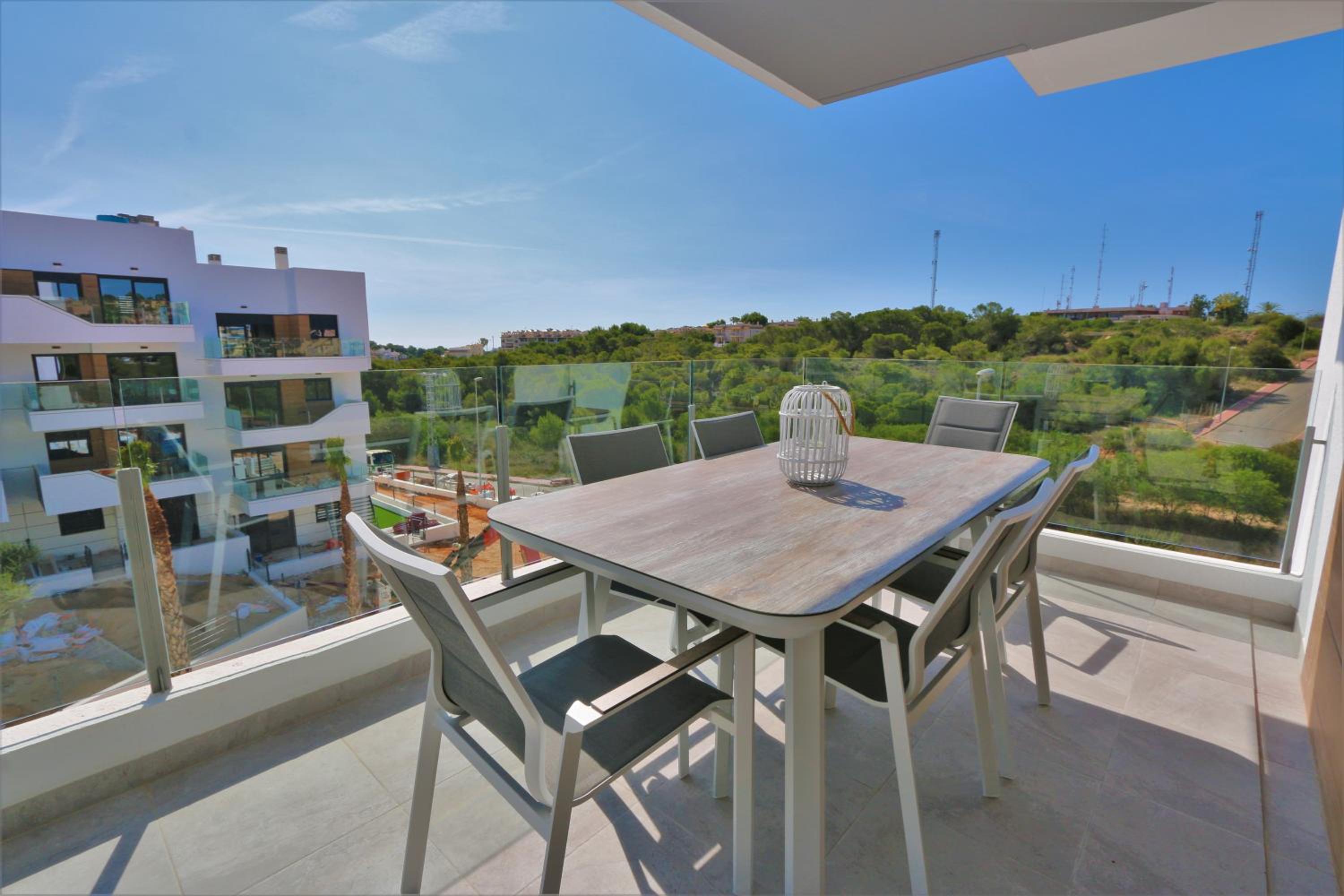 Family apartment with sunny and green view in Villamartin VDE-076 view 5