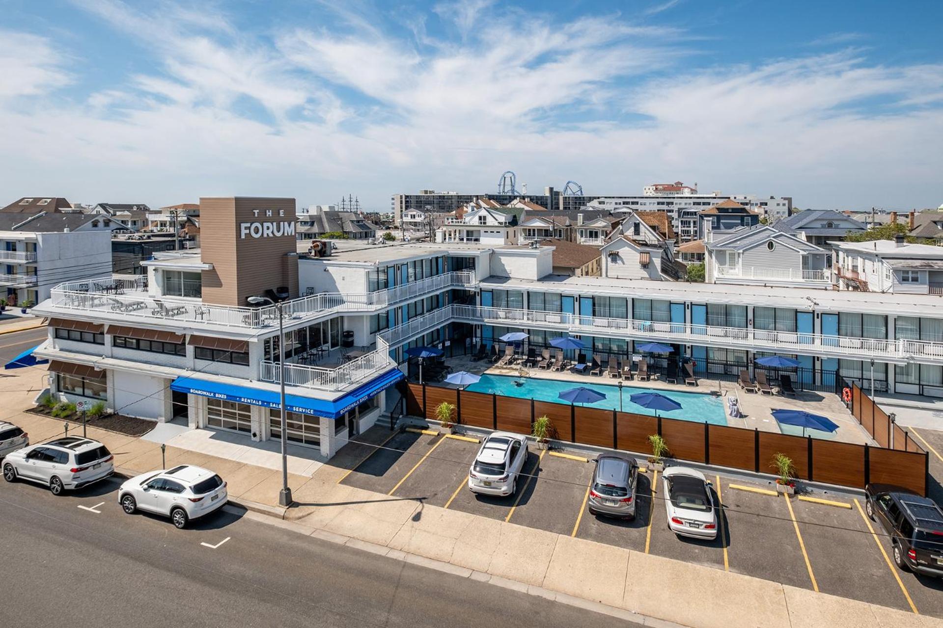 Hotel The Forum - Image 1