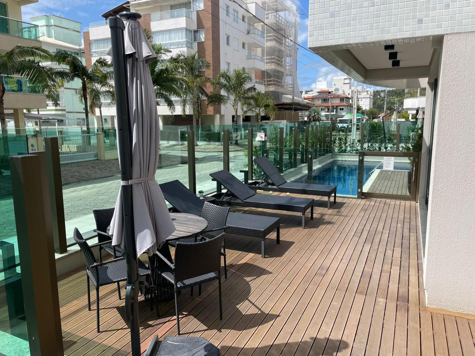Cód 82 - Apartamento á 280m do mar