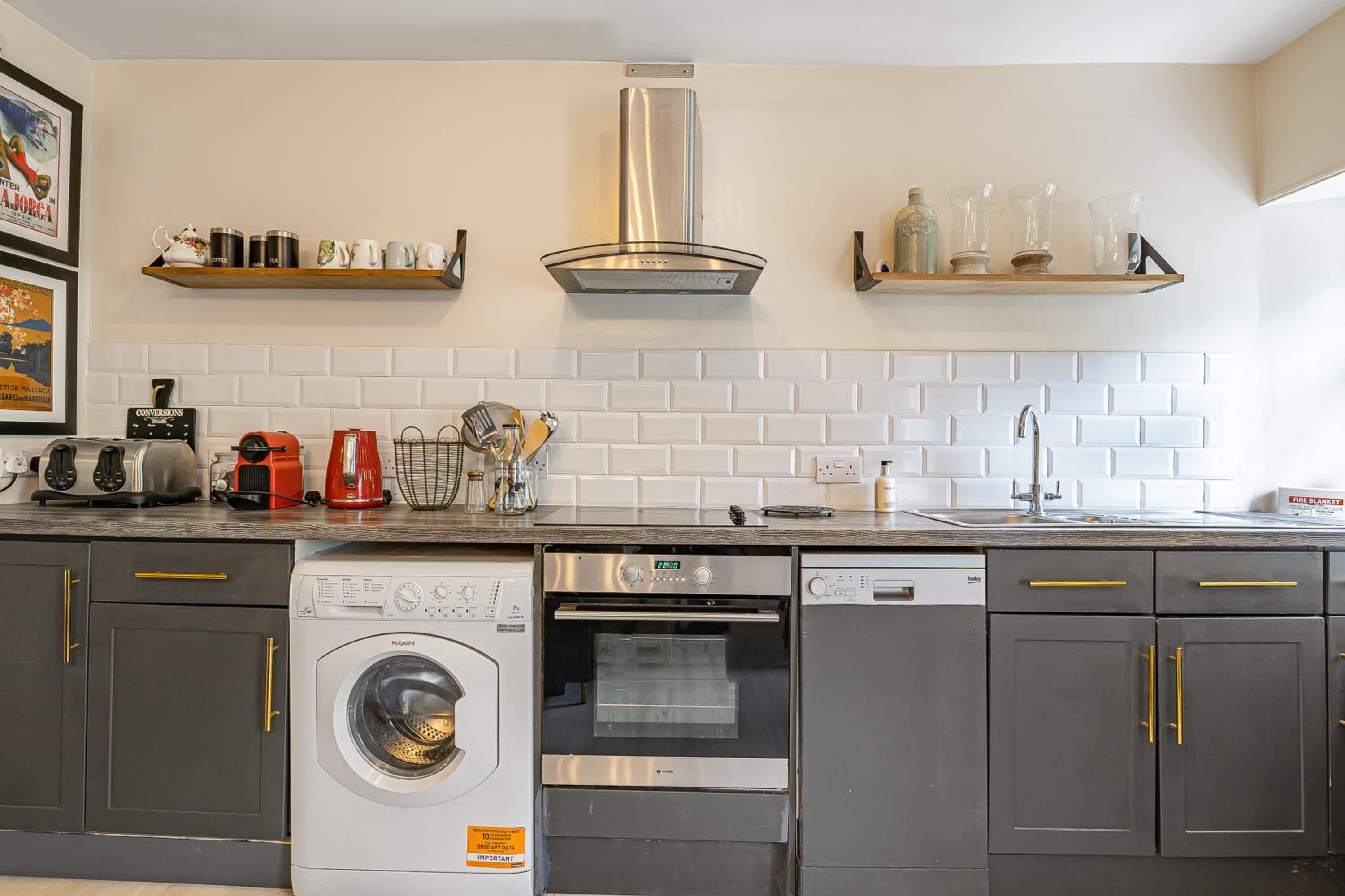 Charming two bedroom Maisonette