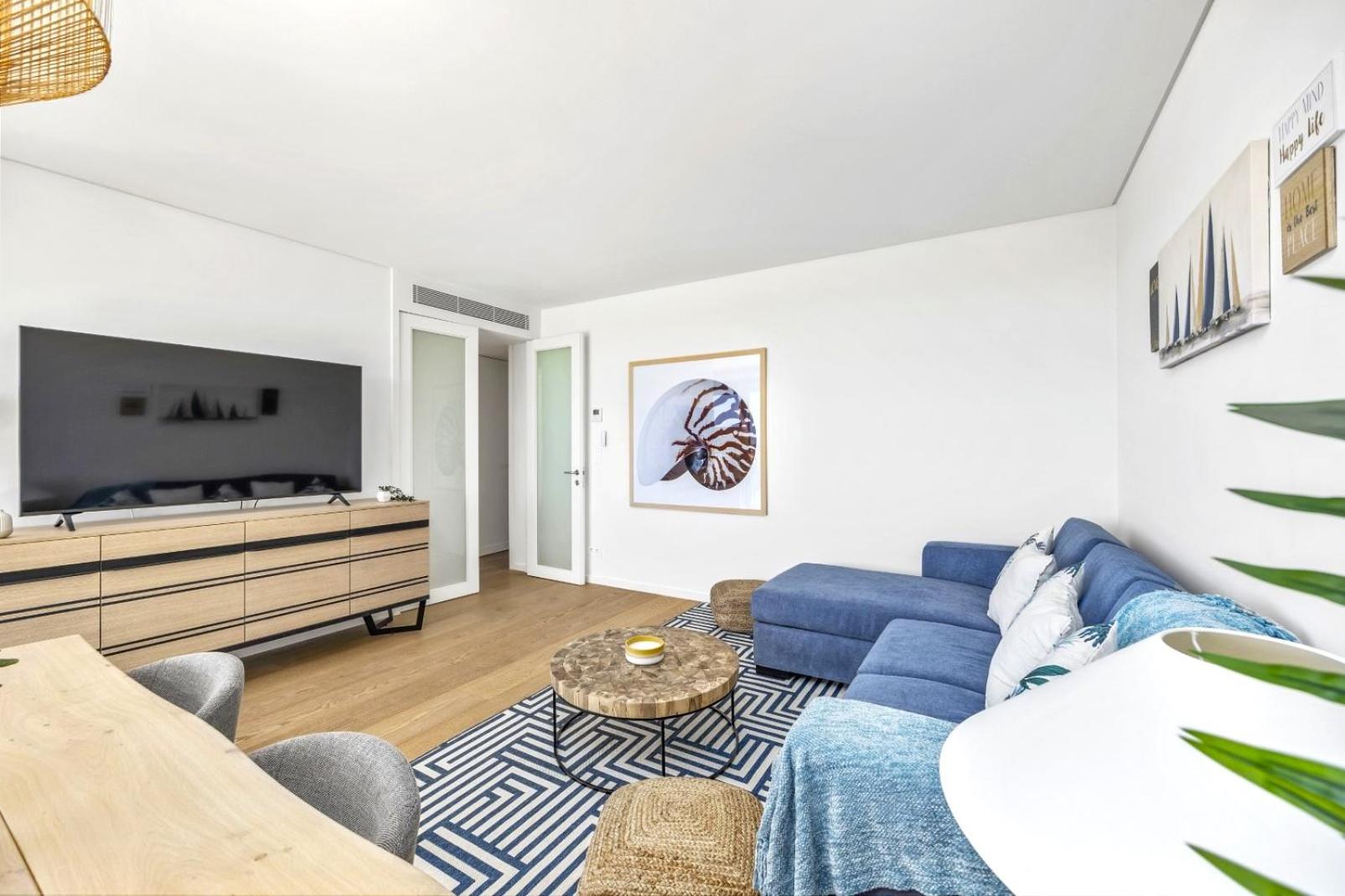 Vilamoura Luxury Retreat with Pool, Garden and Near Beach
